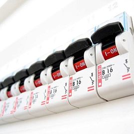 Anjul Instalaciones interruptores eléctricos